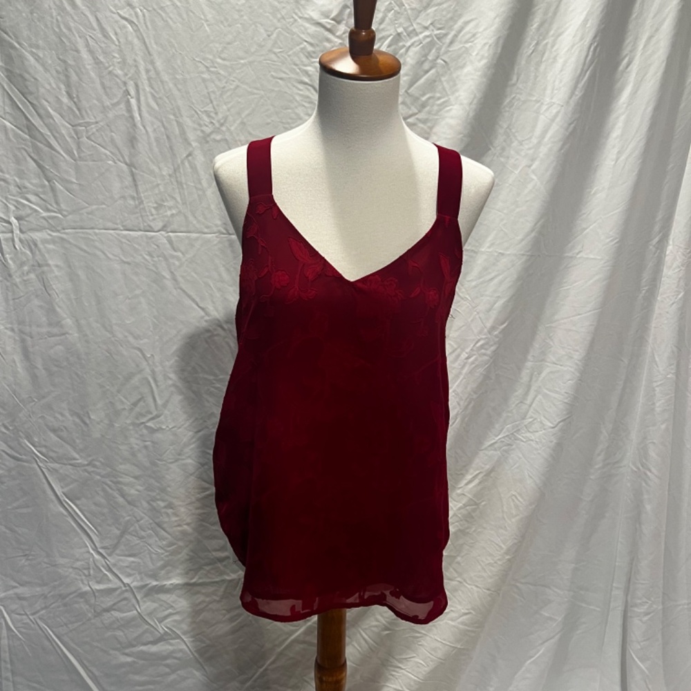 Ann Taylor Loft camisole perfect for Valentines Day - Picture 4 of 9